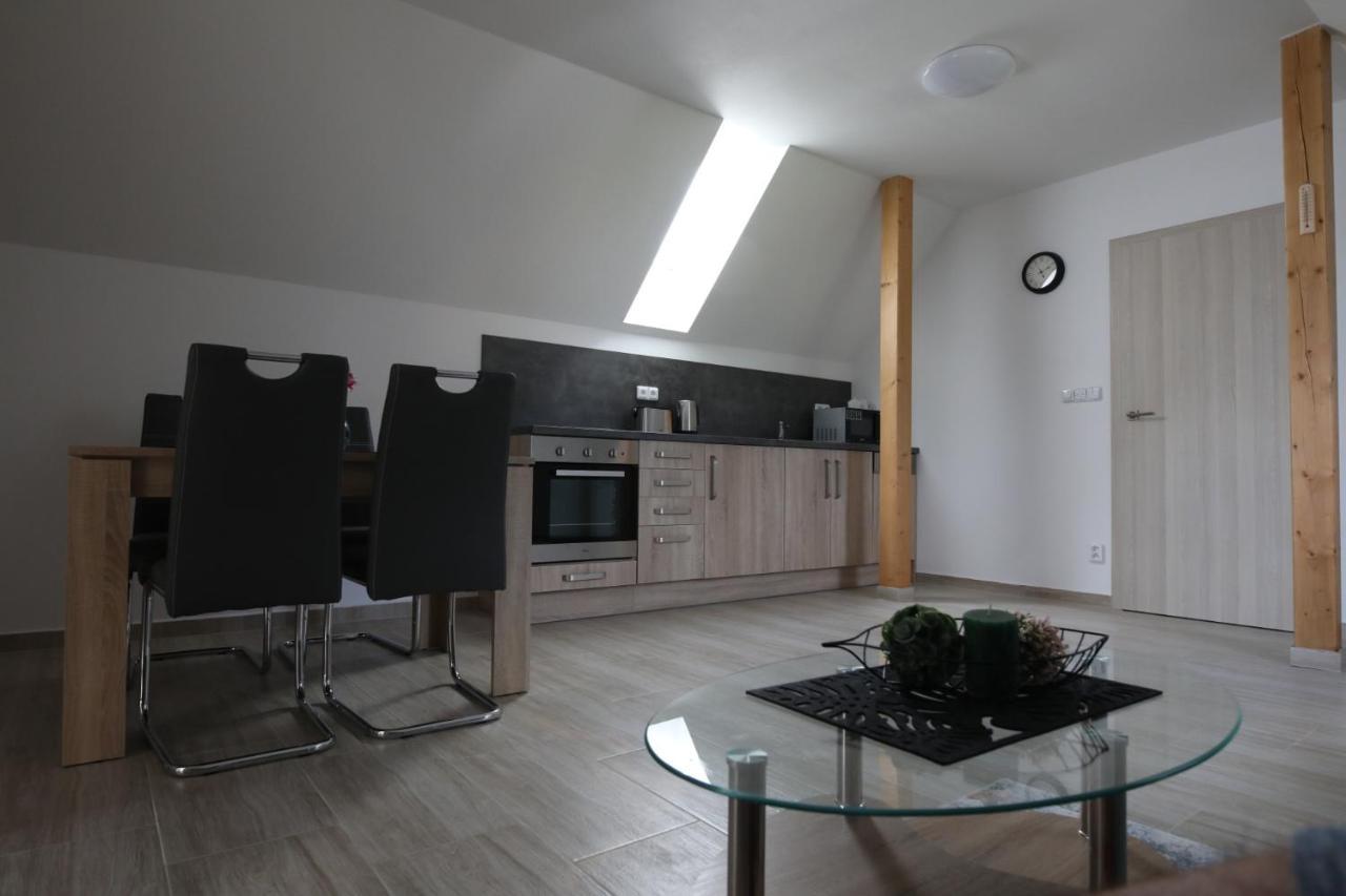 Apartmany Allis Lipno nad Vltavou Eksteriør billede