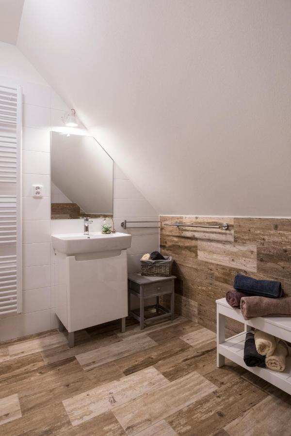 Apartmany Allis Lipno nad Vltavou Eksteriør billede